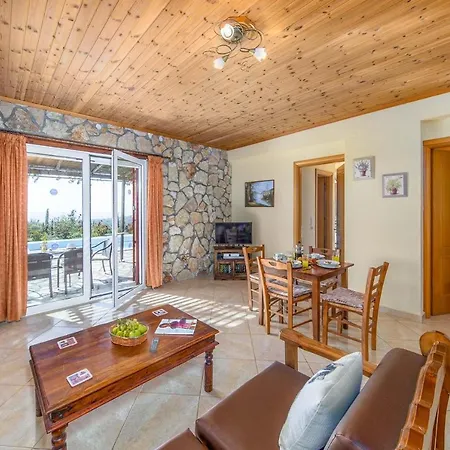 Margarita Villa Trapezaki (Kefalonia)
